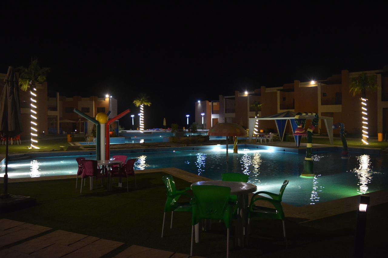 Aquamarine Kuwait Resort Al Nuwaiseeb Buitenkant foto