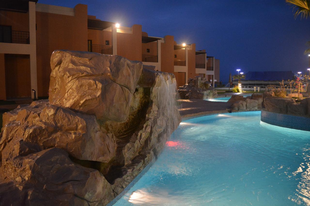 Aquamarine Kuwait Resort Al Nuwaiseeb Buitenkant foto